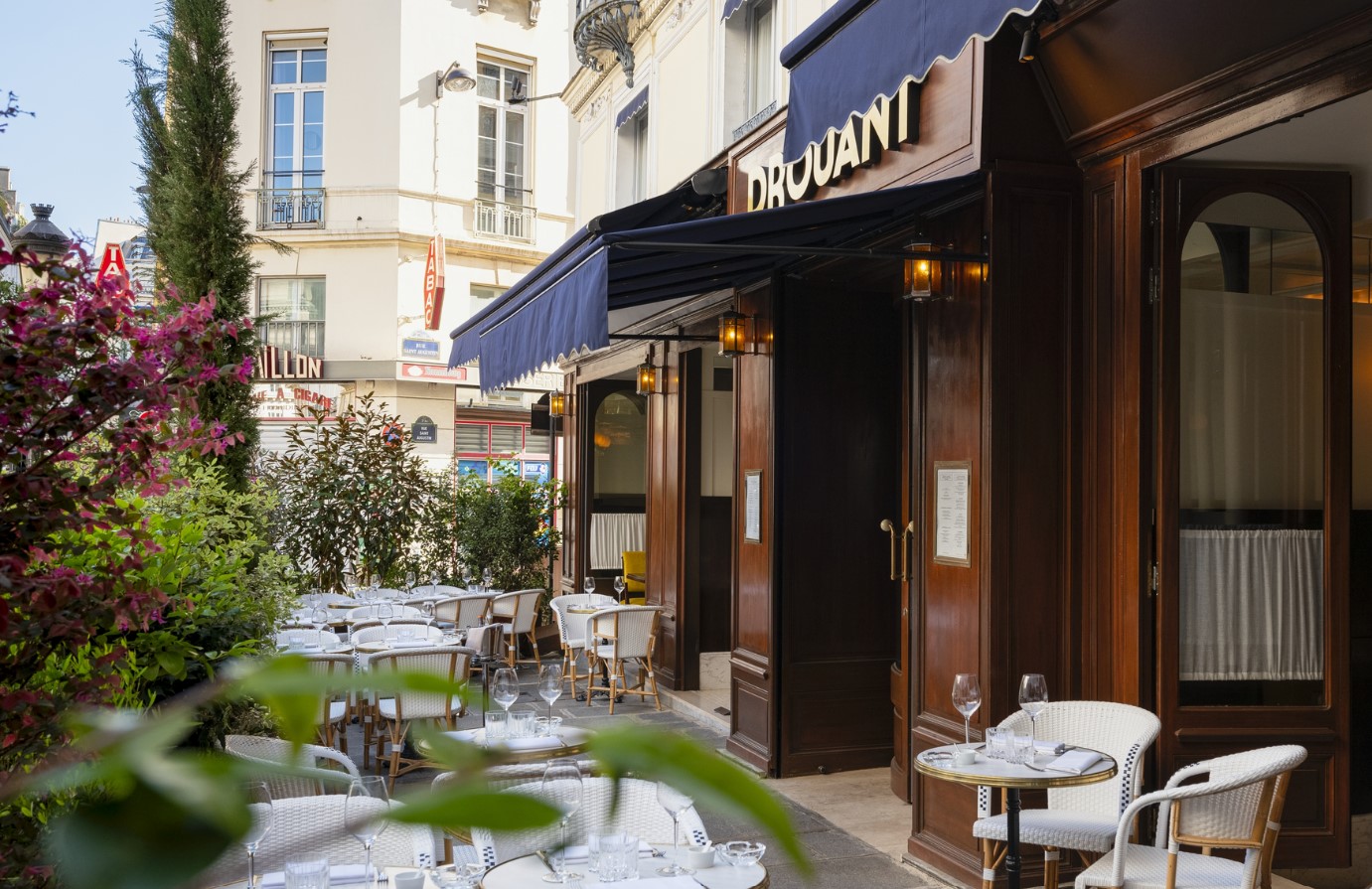 Paris Makes 'Summer Terraces' a Permanent Part of Cafe Culture